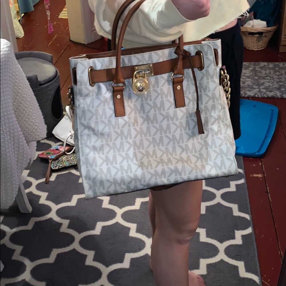 Michael Kors purse
